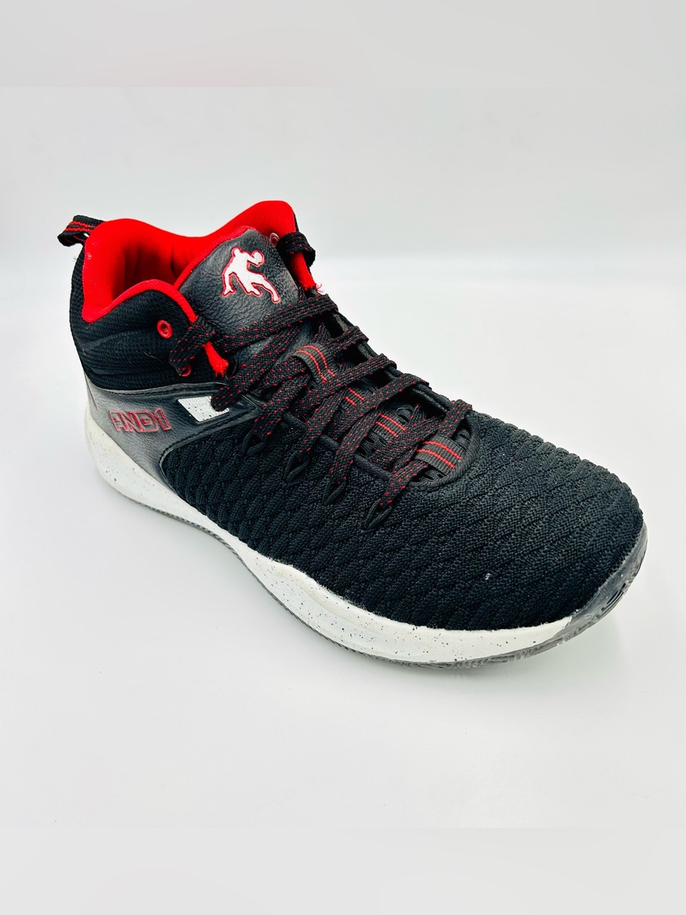 And 1 basketball shoes Back Cut black and red basketball shoes New men size 10